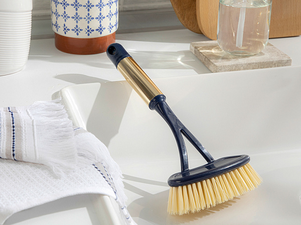 Dairy Brush 27х13.5х6 cm