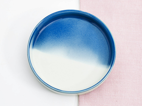 Tudor Aperitif plate 12 cm