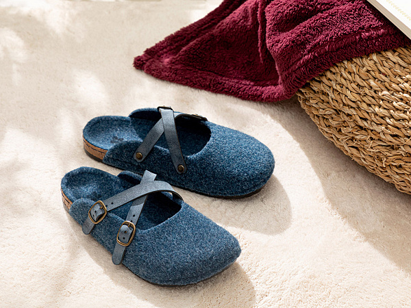 Dora Slippers 36