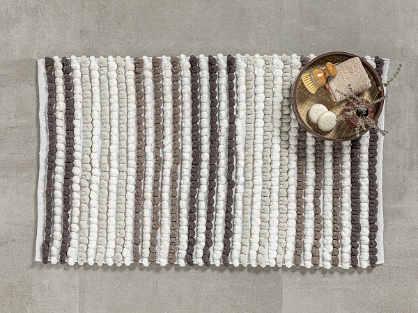 Balls Bath mat 60x90 cm