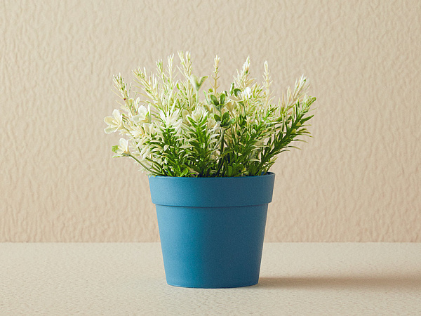Flowery Artificial flower in a pot 13х13х14 cm