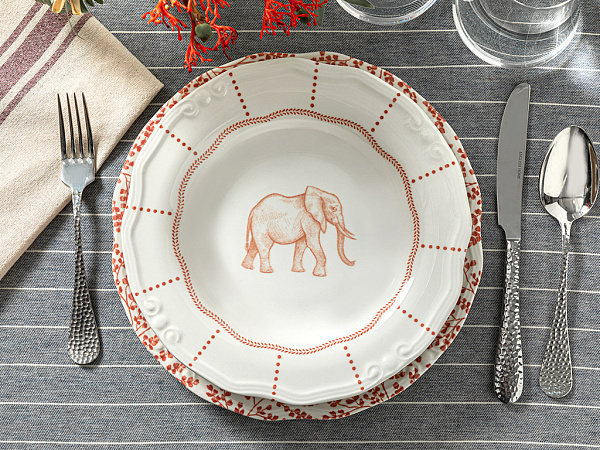 Elephant Deep plate 24 cm