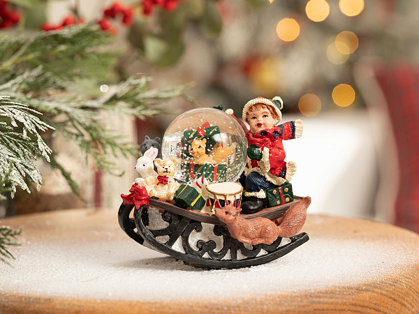 Sledge Snow globe 10х8 cm