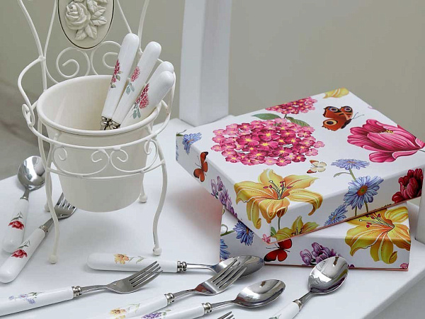 Nice A set of dessert spoons 6 psc