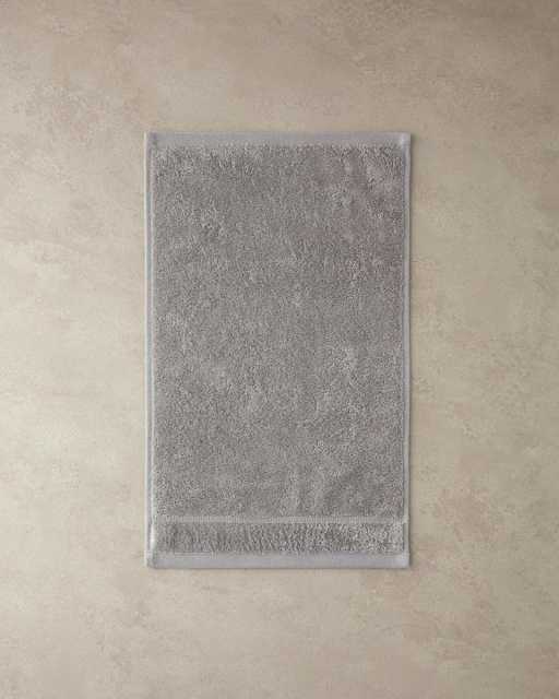 Leafy Hand towel bamboo 30x50 cm