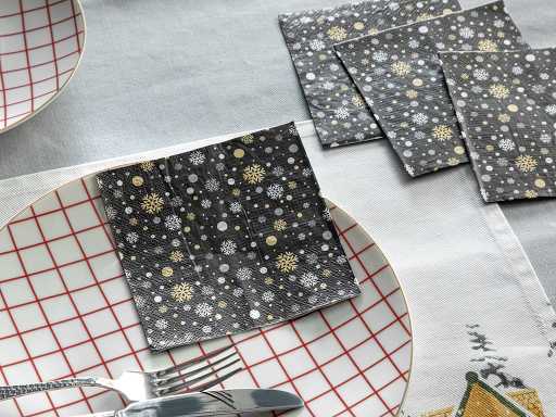 Stars and Snow Paper napkins 25х25 cm 20 pcs