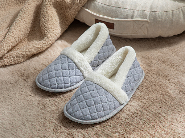 Comfy Капці 38