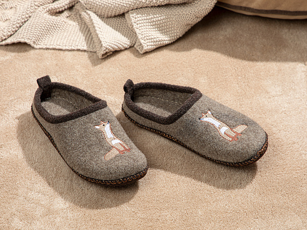Fox Slippers 39