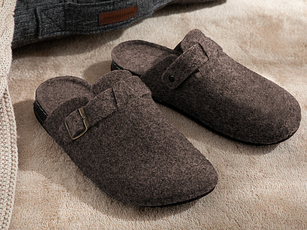 Sky Team Slippers 40