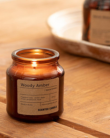 Woody Арома свічка 140 г