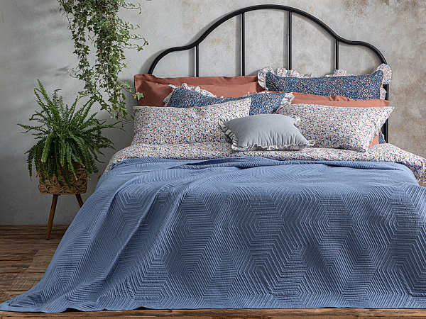 Modern Motion Bed cover 160х220 cm