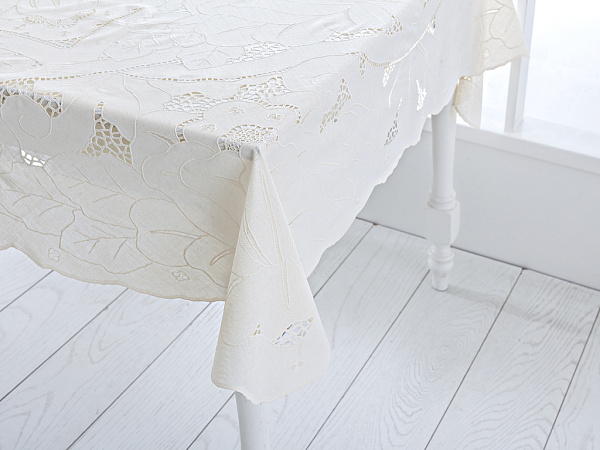 Dora Tablecloth 137х182 cm
