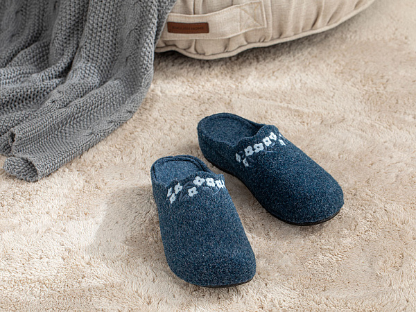 Mini Flower Slippers 37