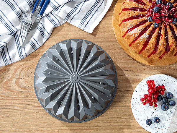 Piramid Baking dish 26 cm