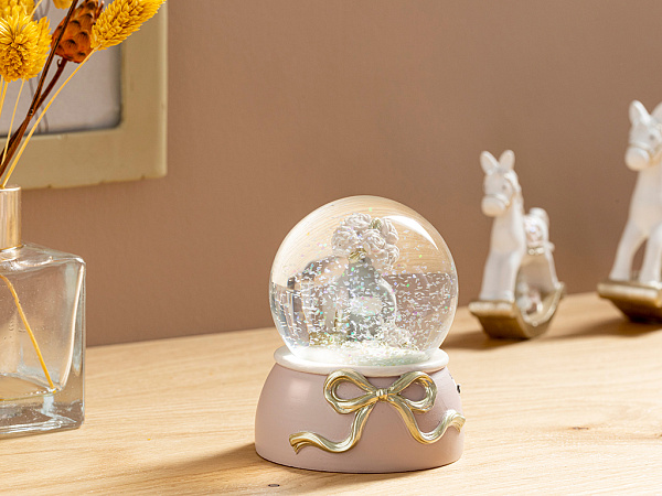 Rosy Snow globe 7.5х7.5х9 cm