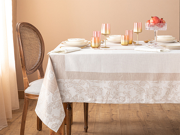 Royalty Tablecloth 160x300 cm