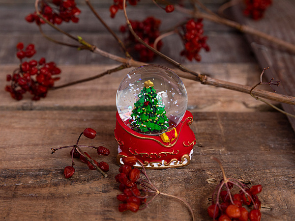 Pine Tree Снежный шар 5х4.5х6.5 см