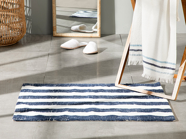 Bold Stripe Bath mat 60x90 cm